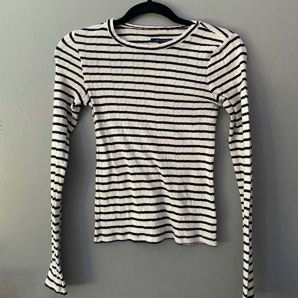 American eagle long sleeve